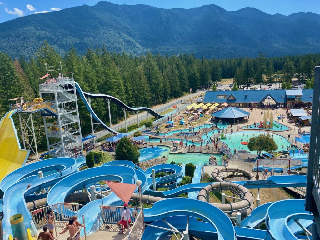 5 Ways Cultus Lake Waterpark Builds Strong Families - Traveling Islanders